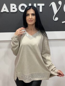 ΜΠΛΟΥΖΑ ΜΕ ΛΕΠΤΟΜΕΡΙΕΣ ΑΠΟ ΣΤΡΑΣ ΕΚΡΟΥ